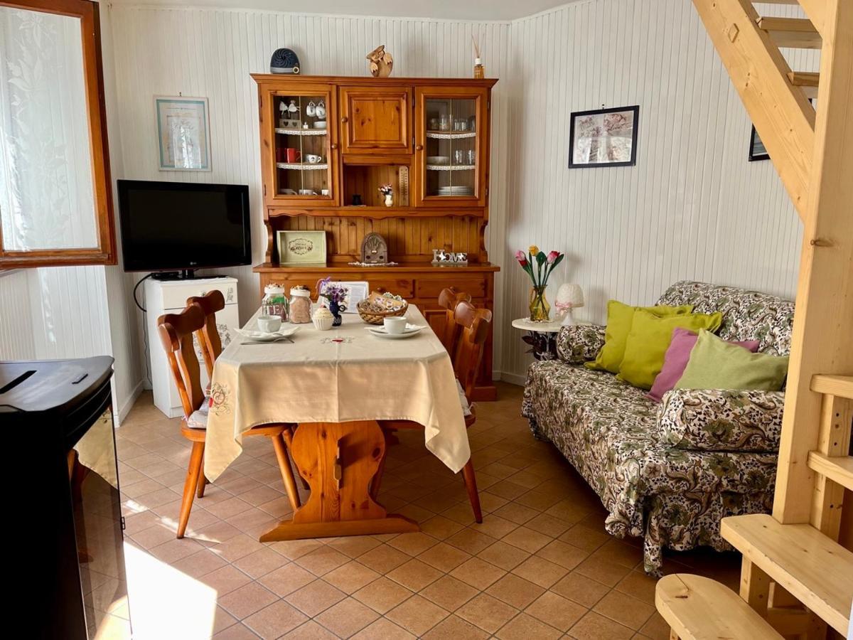 Casa Elena Leilighet Sueglio Eksteriør bilde