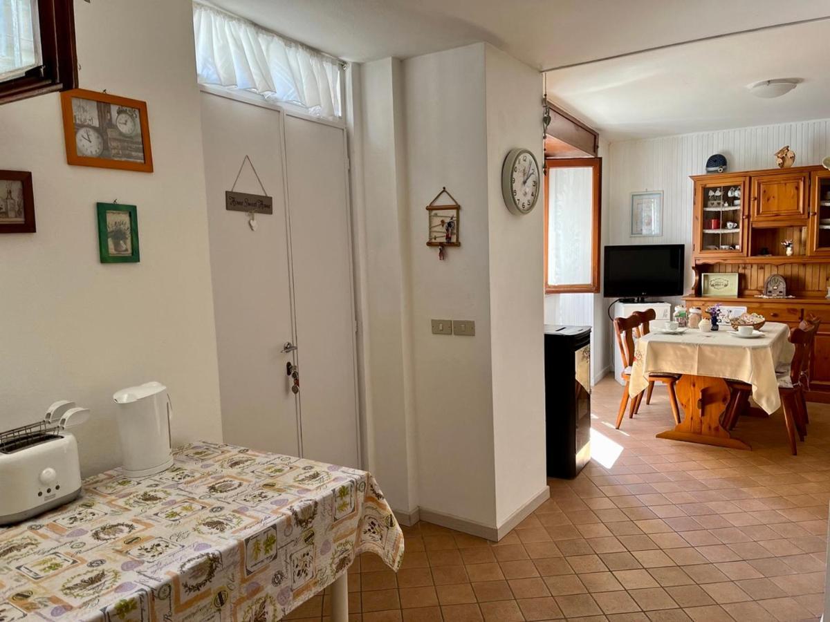 Casa Elena Leilighet Sueglio Eksteriør bilde